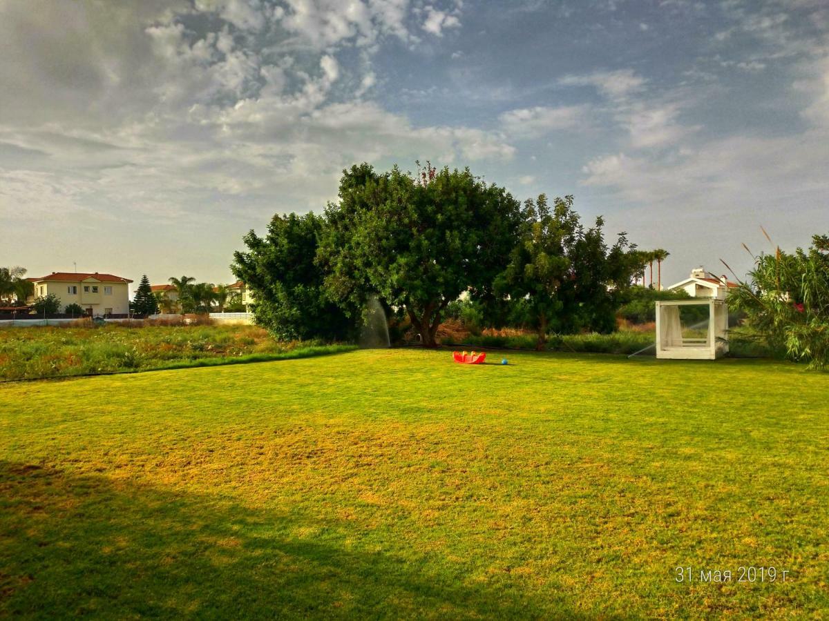 Constantaras Apartments Протарас Екстериор снимка